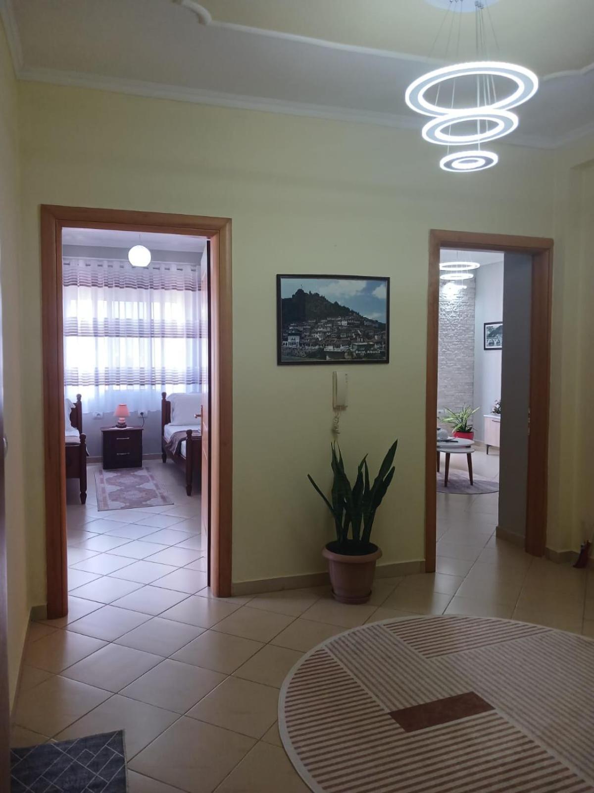 Muska Comfy Apartment Berat Exterior photo